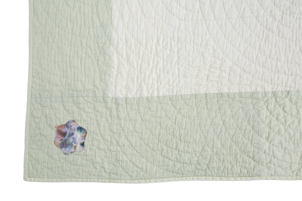 A Spring Quilt - SHARKTOOTH Antique and Vintage Textiles