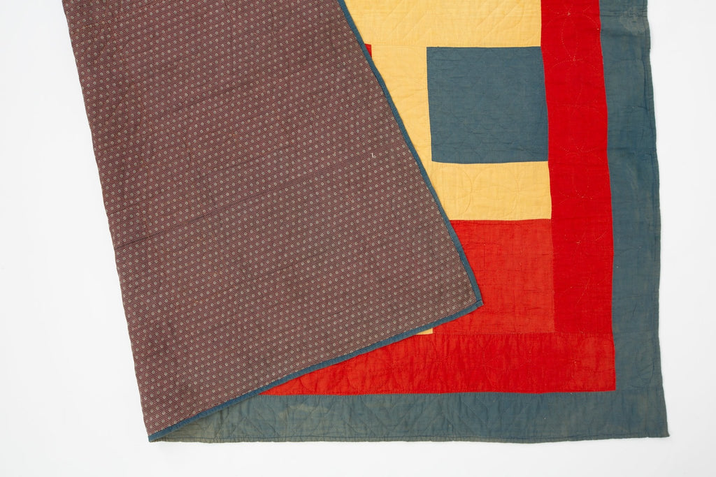 Antique Mennonite Quilt - SHARKTOOTH Antique and Vintage Textiles