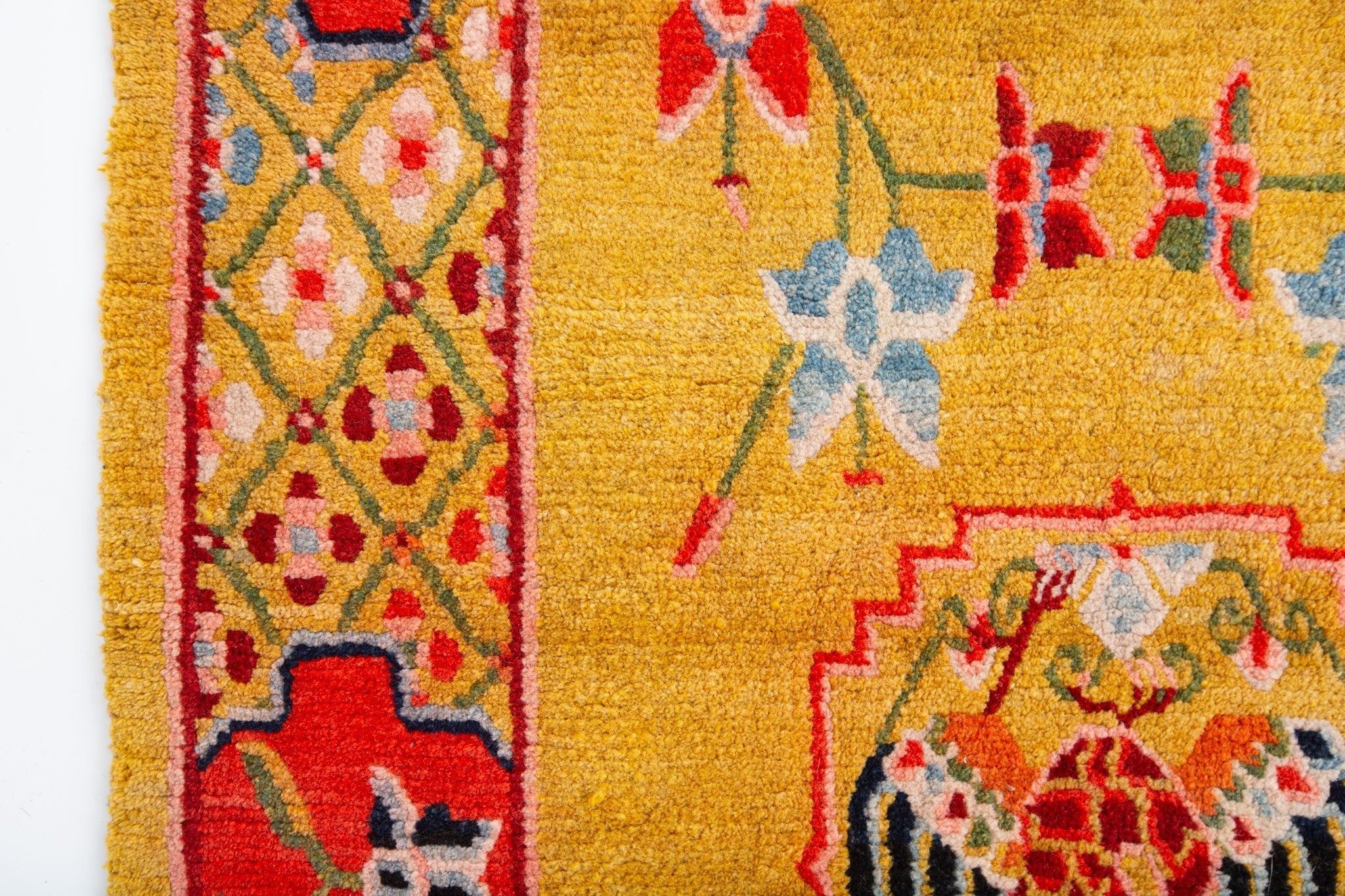 アート・デザイン・音楽 THE WOVEN MYSTERY OLD TIBETAN RUGS Hand