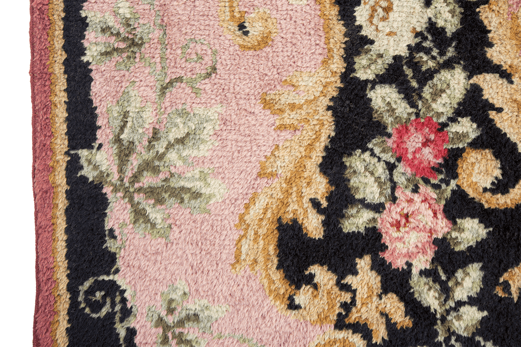 1900 Western European - SHARKTOOTH Antique and Vintage Textiles