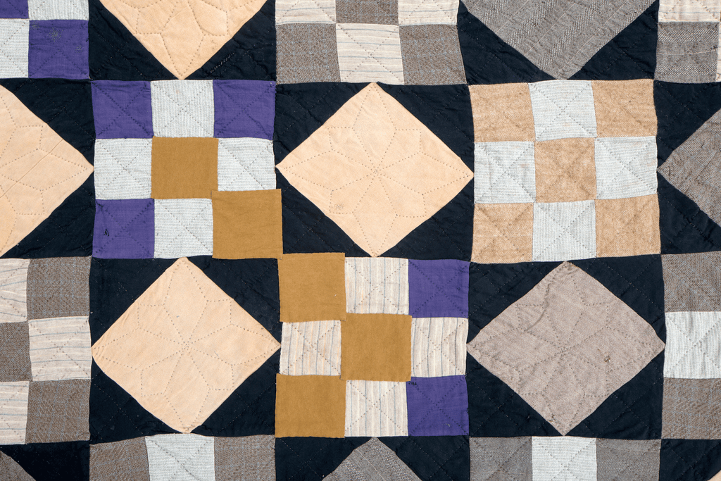 1940's Nine Patch Quilt - SHARKTOOTH Antique and Vintage Textiles