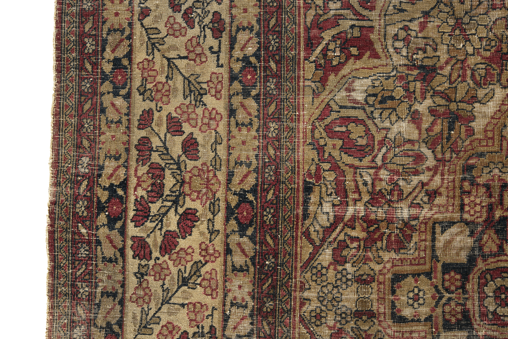 Antique Sarouk - SHARKTOOTH Antique and Vintage Textiles