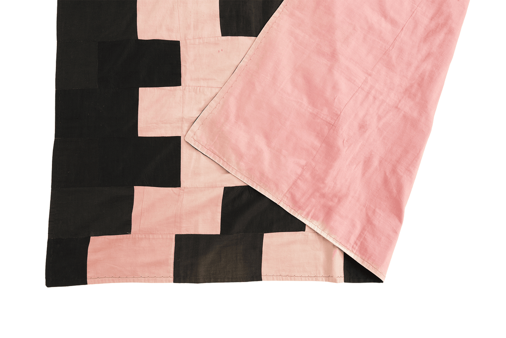 Amish Zipper Quilt - SHARKTOOTH Antique and Vintage Textiles