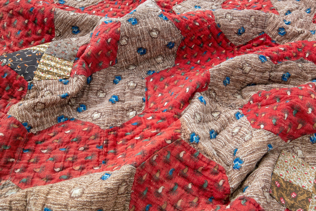 Antique American Quilt - SHARKTOOTH Antique and Vintage Textiles