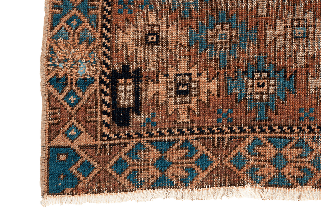 Antique Baluch - SHARKTOOTH Antique and Vintage Textiles
