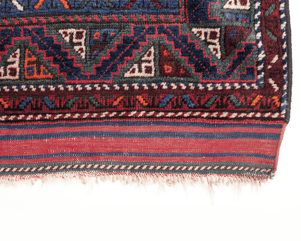 Antique Bergama - SHARKTOOTH Antique and Vintage Textiles