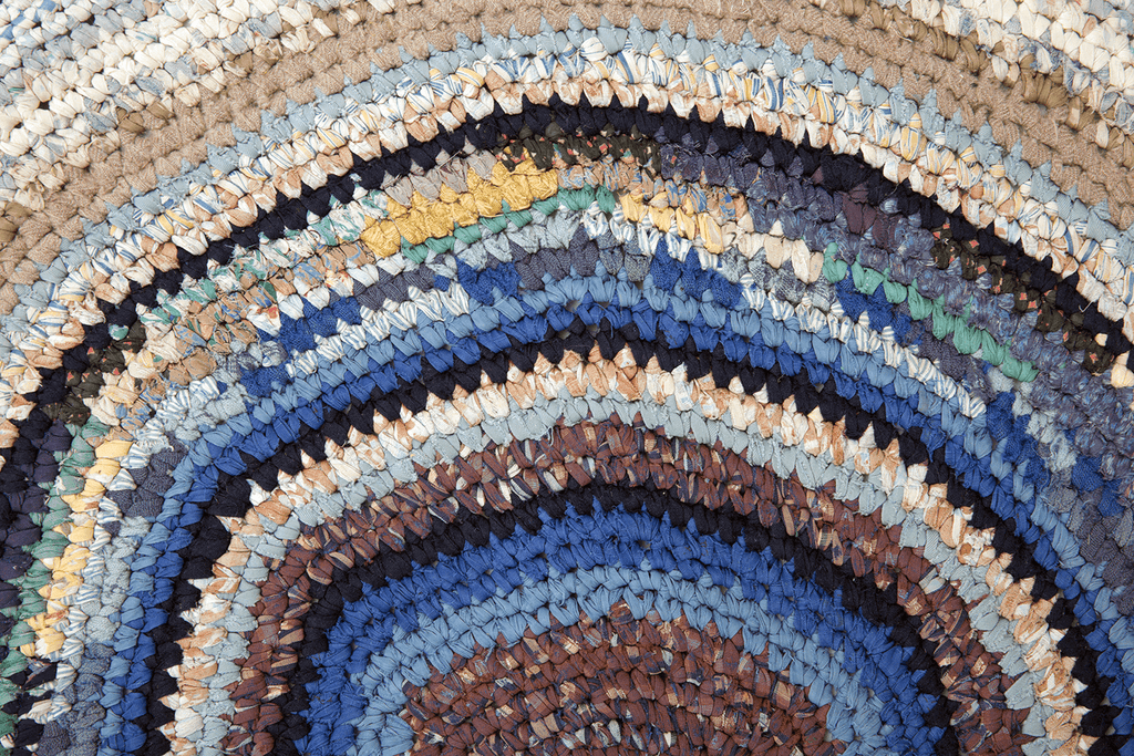 Antique Crochet Rag Rug - SHARKTOOTH Antique and Vintage Textiles