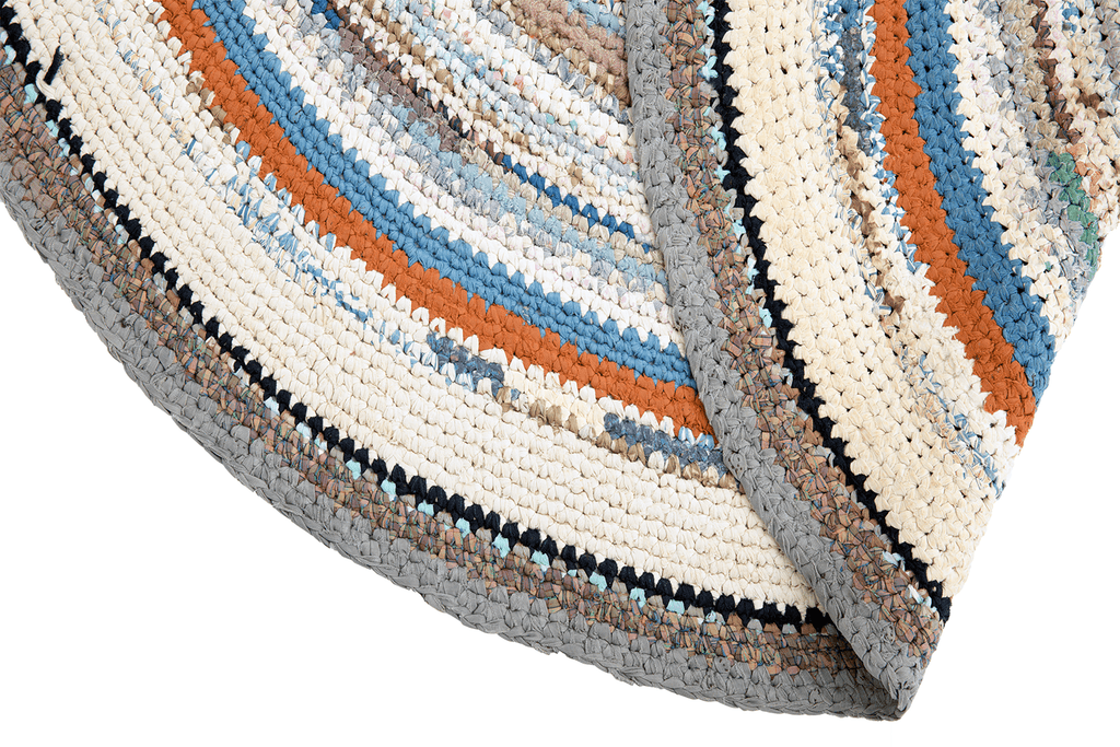 Antique Crochet Rag Rug - SHARKTOOTH Antique and Vintage Textiles