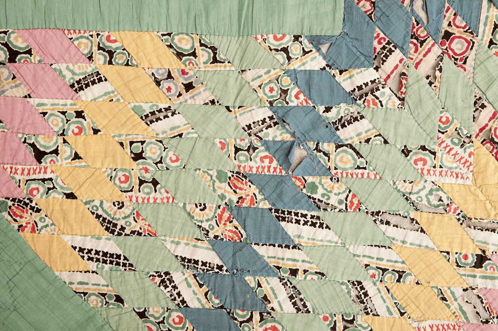 Antique Lonestar Quilt - SHARKTOOTH Antique and Vintage Textiles