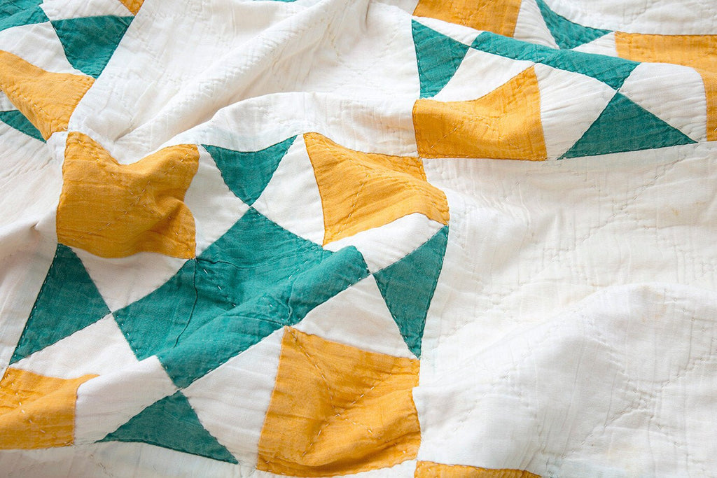 Antique Patchwork Quilt - SHARKTOOTH Antique and Vintage Textiles