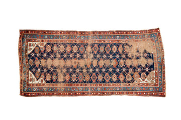 Antique Serapi Heriz 4’4” x 8’9” - SHARKTOOTH Antique and Vintage Textiles