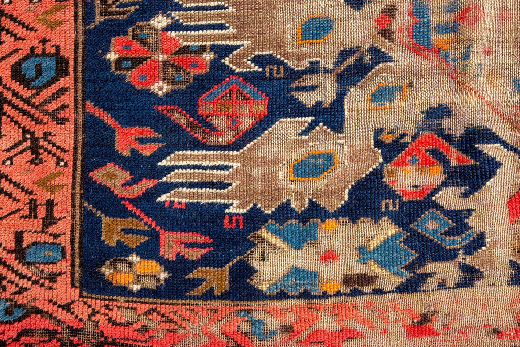 Antique Seychour Alpan 3'11" x 5'7" - SHARKTOOTH Antique and Vintage Textiles