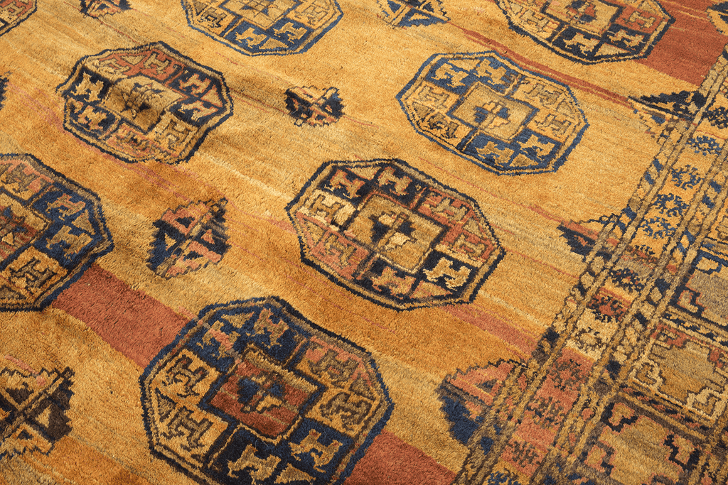 Antique Turkomen Ersari - SHARKTOOTH Antique and Vintage Textiles