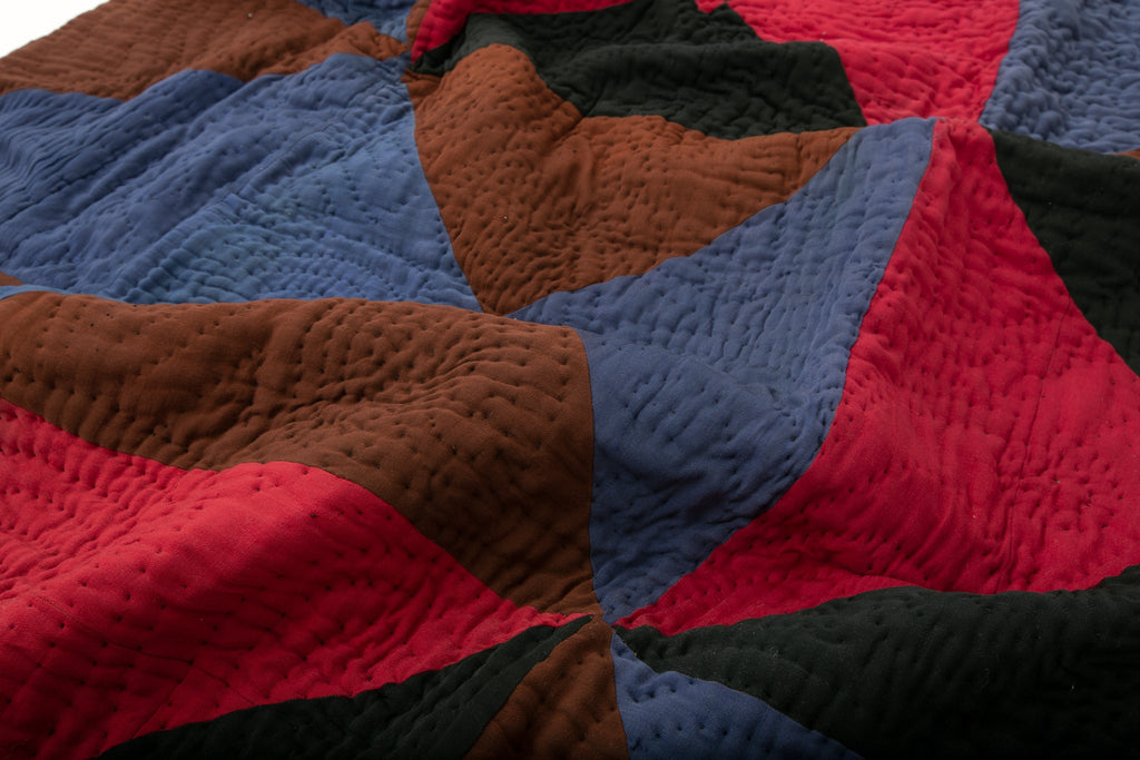 Antique Welsh Quilt - SHARKTOOTH Antique and Vintage Textiles