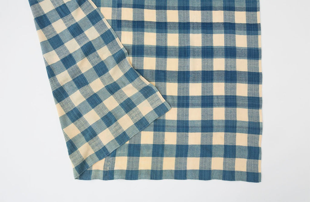 Early American Blanket - SHARKTOOTH Antique and Vintage Textiles