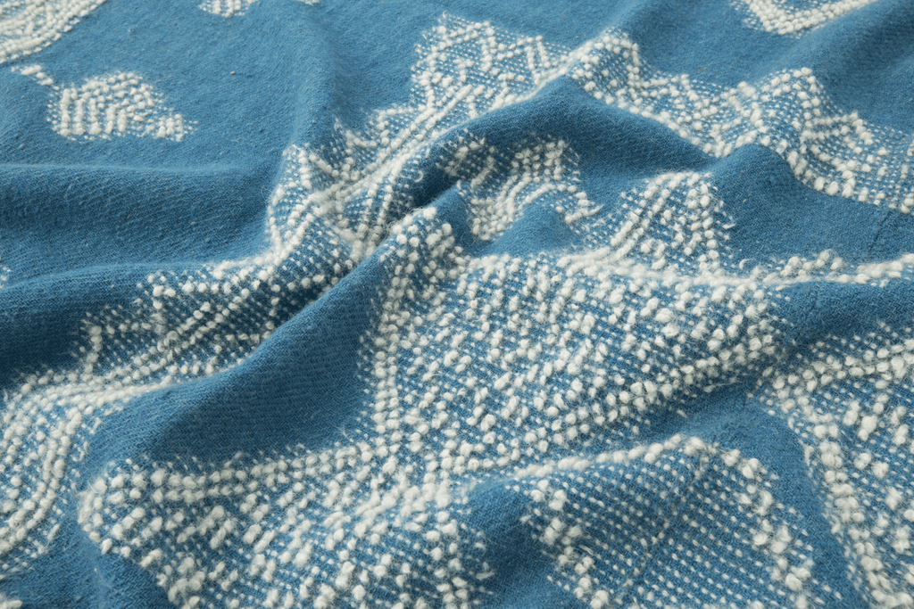 French Canadian Blanket - SHARKTOOTH Antique and Vintage Textiles