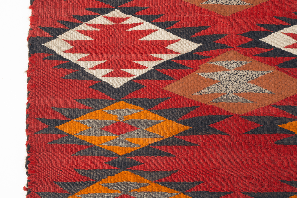 Germantown Navajo - SHARKTOOTH Antique and Vintage Textiles