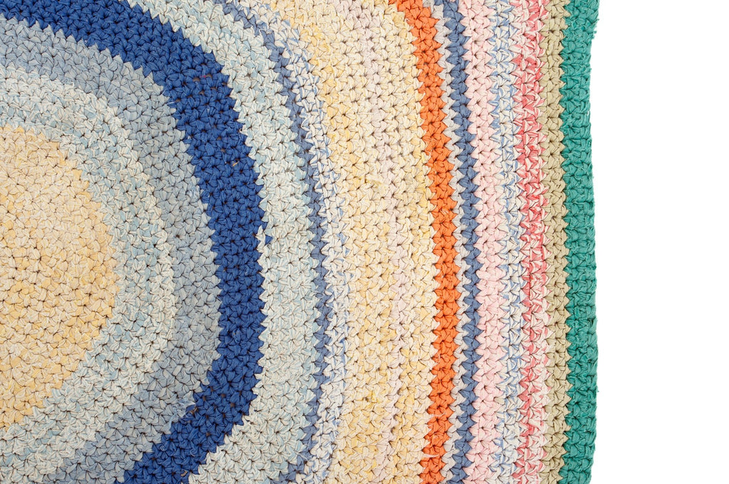 Hexagonal Rug 3'6" x 3'10" - SHARKTOOTH Antique and Vintage Textiles