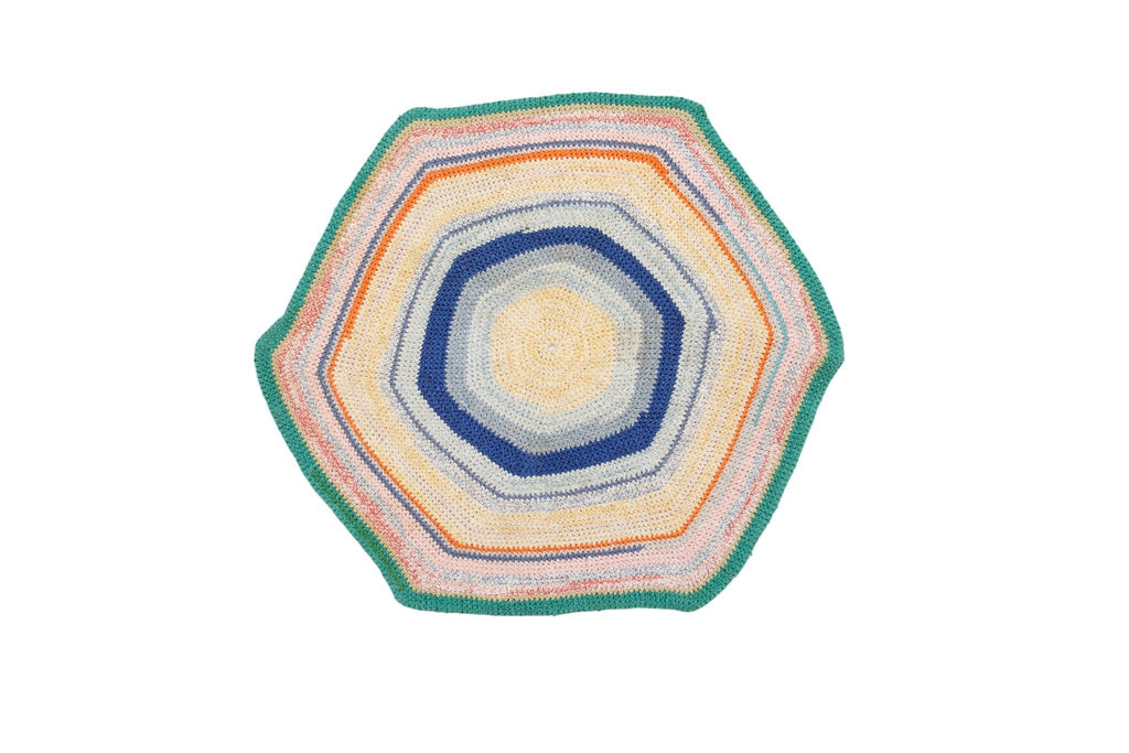 Hexagonal Rug 3'6" x 3'10" - SHARKTOOTH Antique and Vintage Textiles