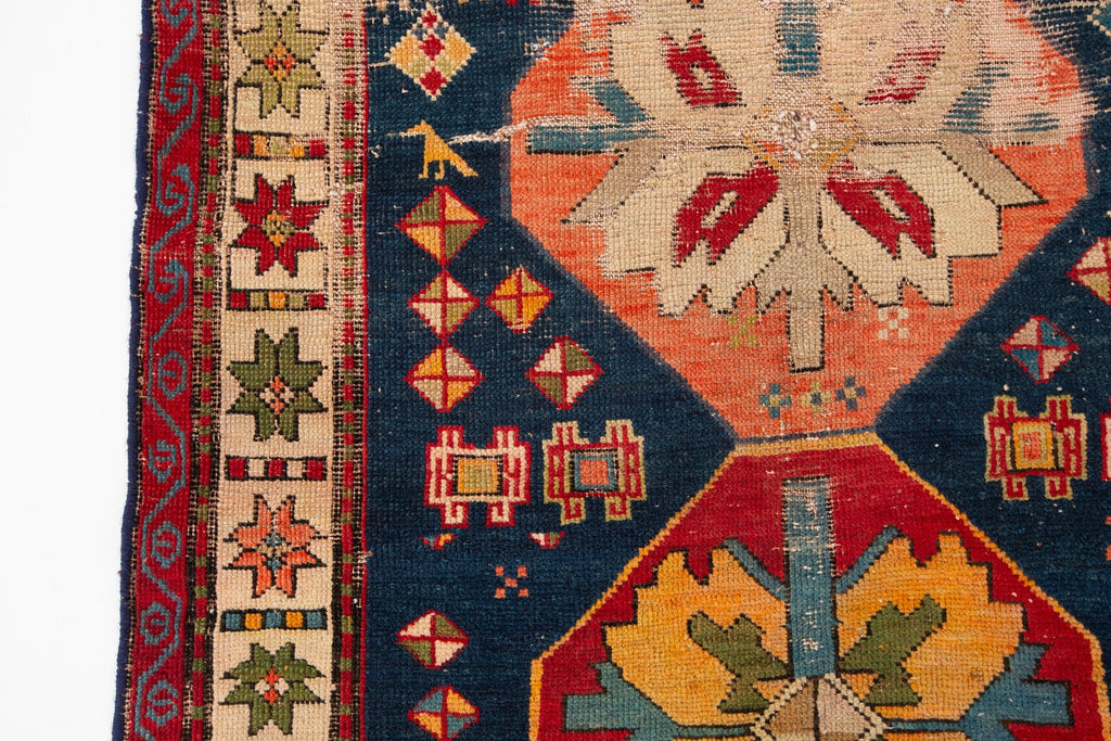 Karabaugh Kuba 2'8" x 5'2" - SHARKTOOTH Antique and Vintage Textiles