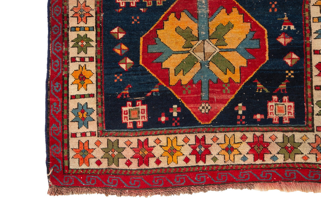 Karabaugh Kuba 2'8" x 5'2" - SHARKTOOTH Antique and Vintage Textiles