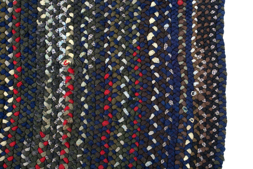 Mennonite Braided Mat 2'5" x 4' - SHARKTOOTH Antique and Vintage Textiles