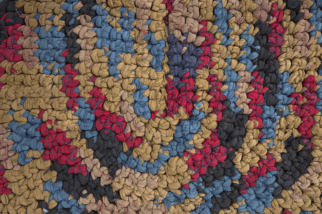 Mennonite Braided Rug 3'x4'5" - SHARKTOOTH Antique and Vintage Textiles