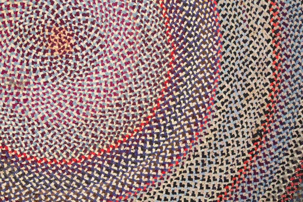 Round Braided Rug 5'4" x 5'4" - SHARKTOOTH Antique and Vintage Textiles