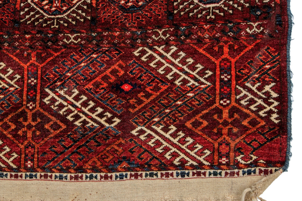 Tekke Main Carpet 7' x 10'9" - SHARKTOOTH Antique and Vintage Textiles