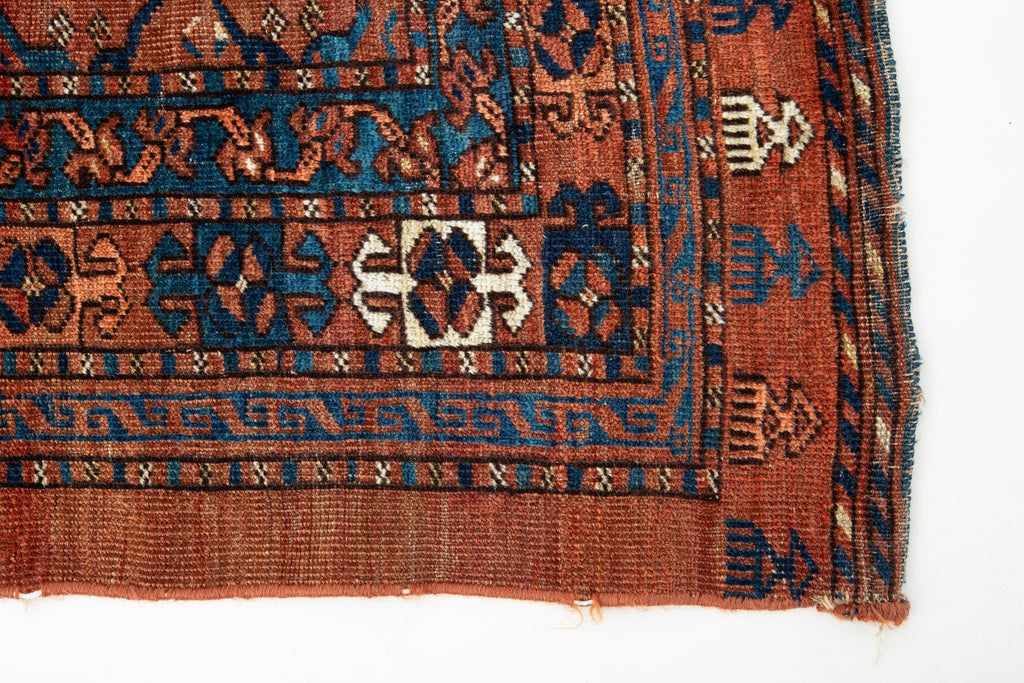 Turkomen Tekke 2'7" x 4'5" - SHARKTOOTH Antique and Vintage Textiles