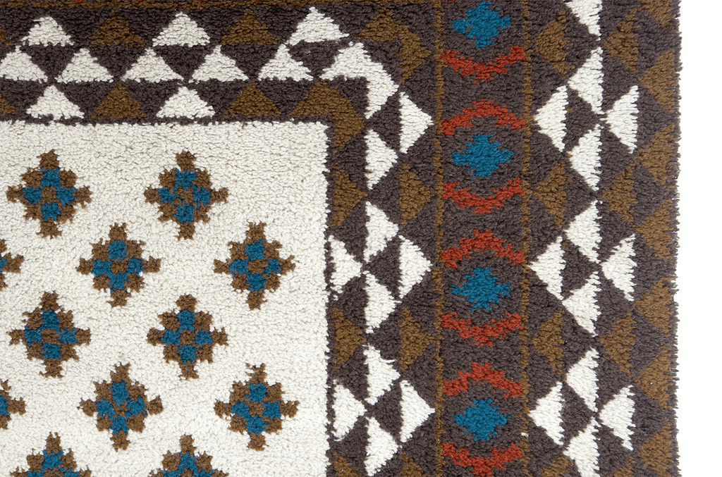 Vintage Ege Rya - SHARKTOOTH Antique and Vintage Textiles