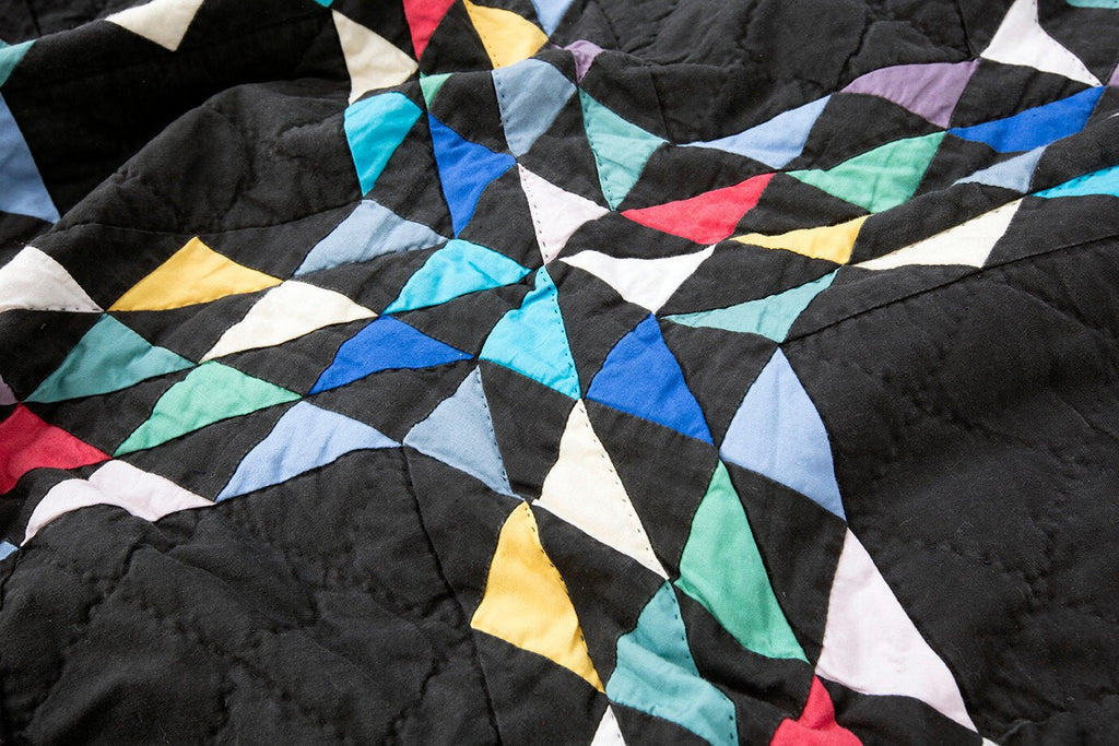 Vintage Mennonite Quilt - SHARKTOOTH Antique and Vintage Textiles