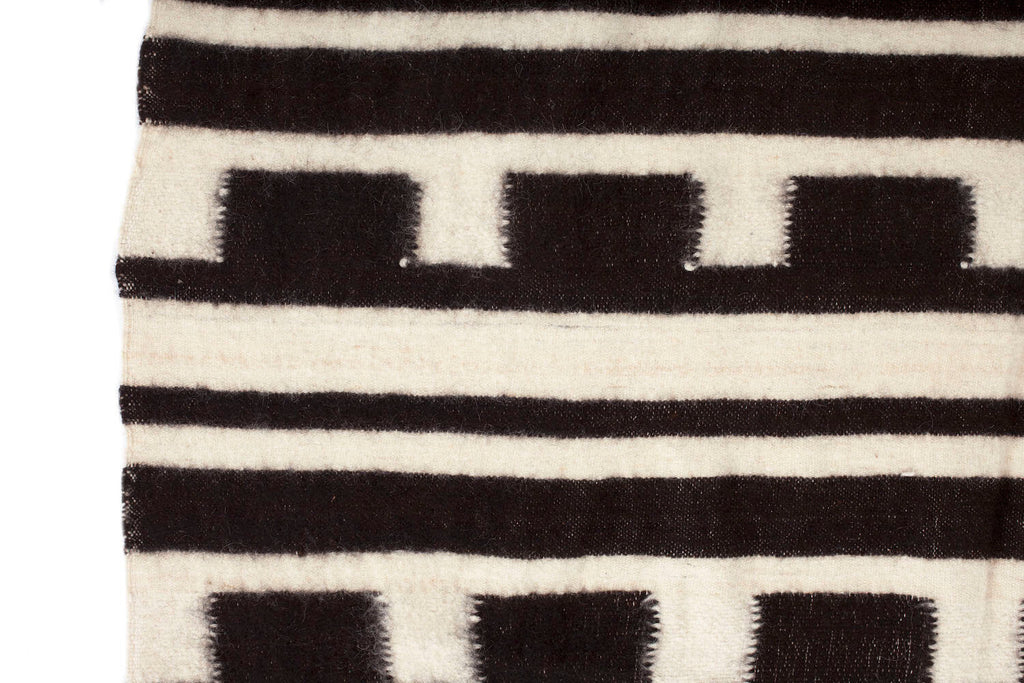 Vintage Peruvian - SHARKTOOTH Antique and Vintage Textiles