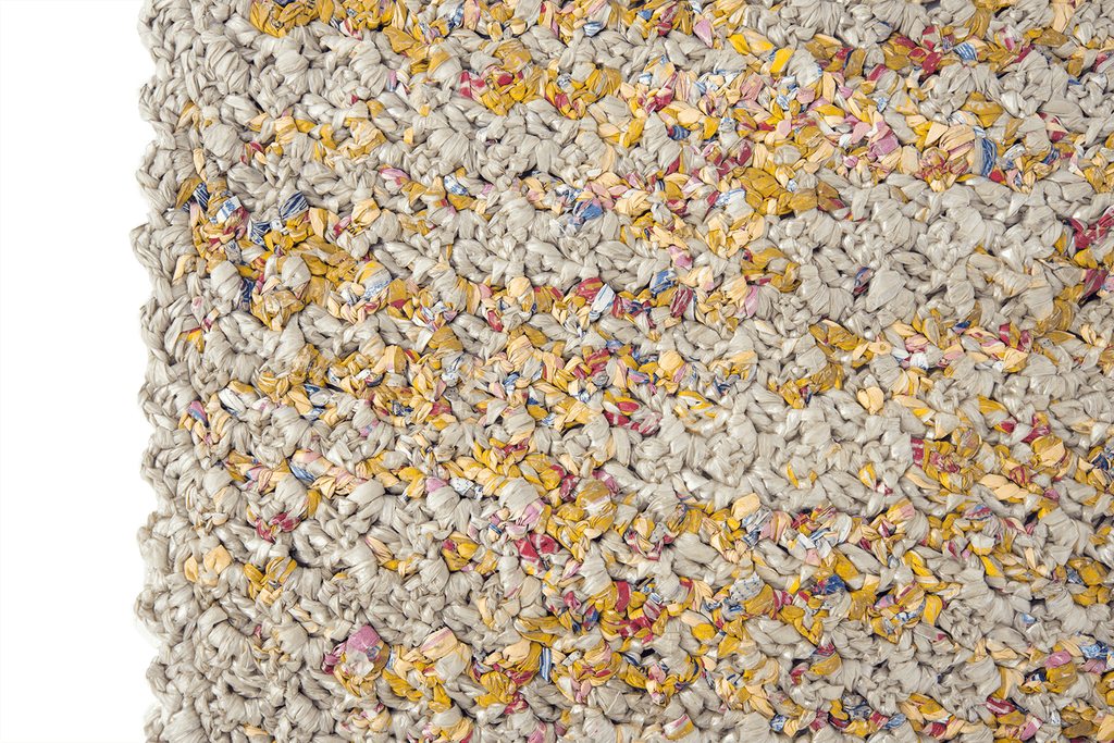 Vintage Plarn Runner - SHARKTOOTH Antique and Vintage Textiles